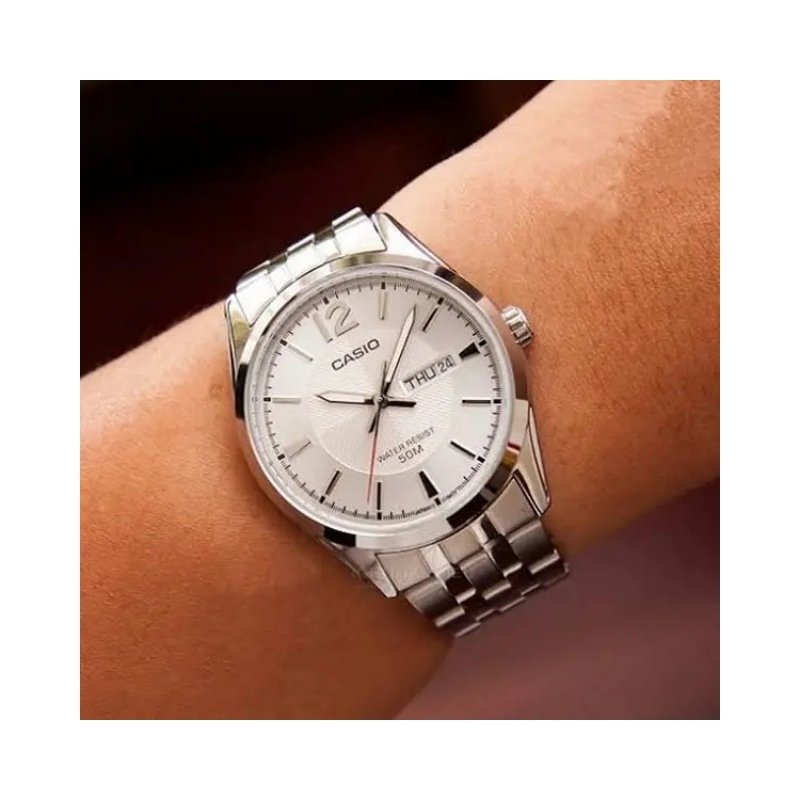 Casio MTP1335D7AVDF